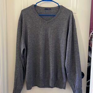 La Camiceria Italian Made V-neck Sweater